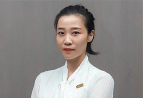 刘玲